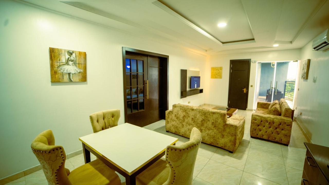 247 Luxury Hotel & Apartment Ajah Lekki Bagian luar foto
